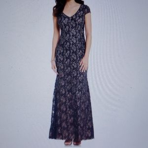 NWT Adrianna Papell Evening Gown